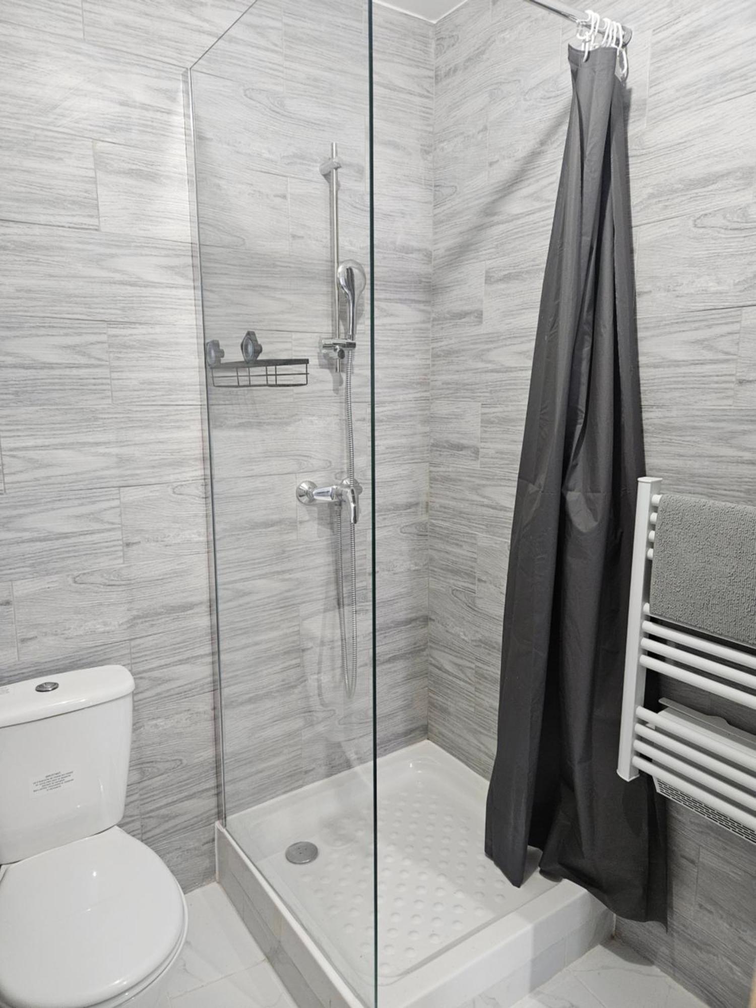 Апартаменты T2 Moderne, Calme Et Entierement Renove. Безье Экстерьер фото